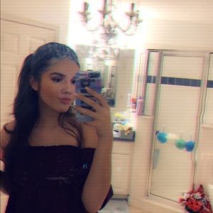 Meet your Posher, Angie